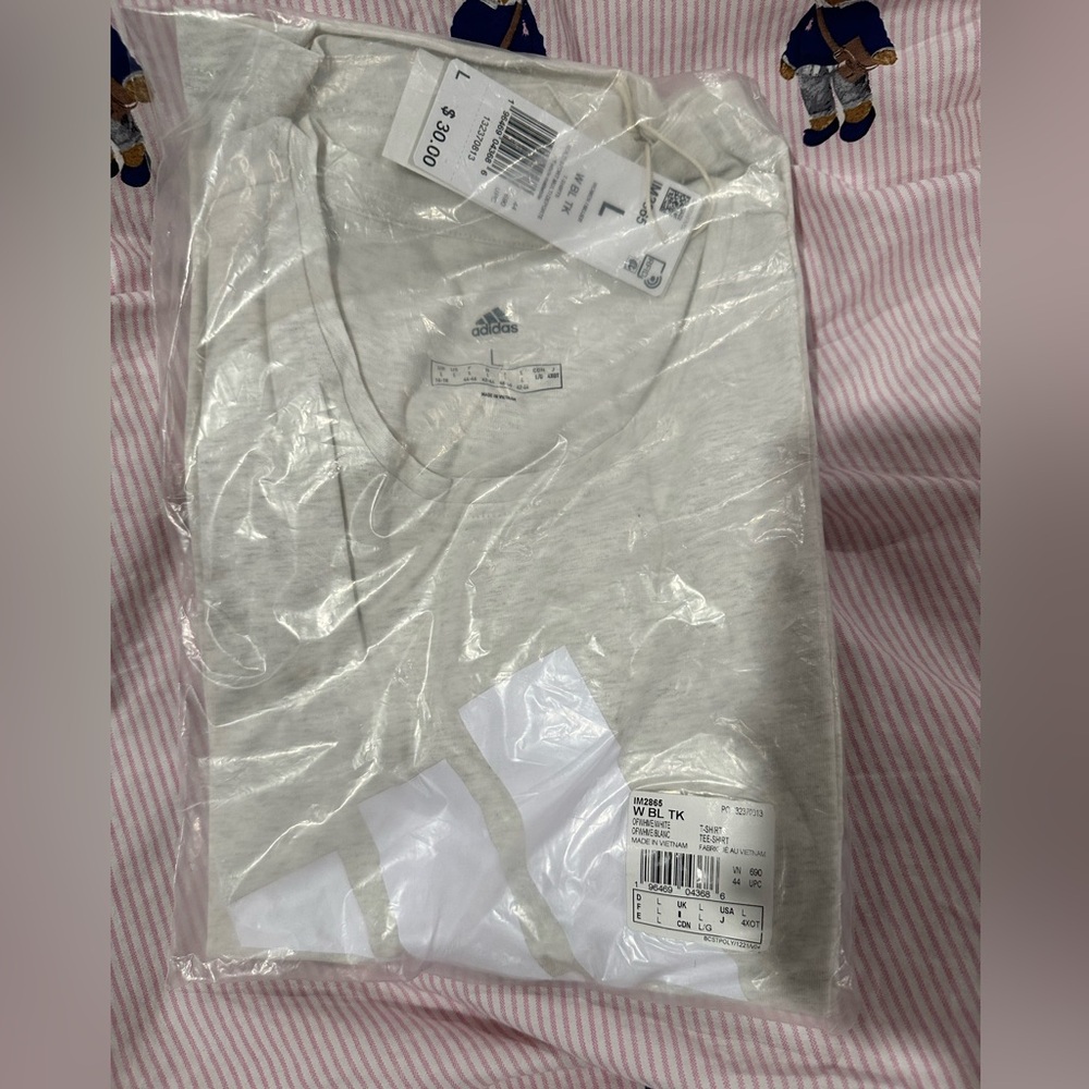 Adidas short sleeve t-shirt